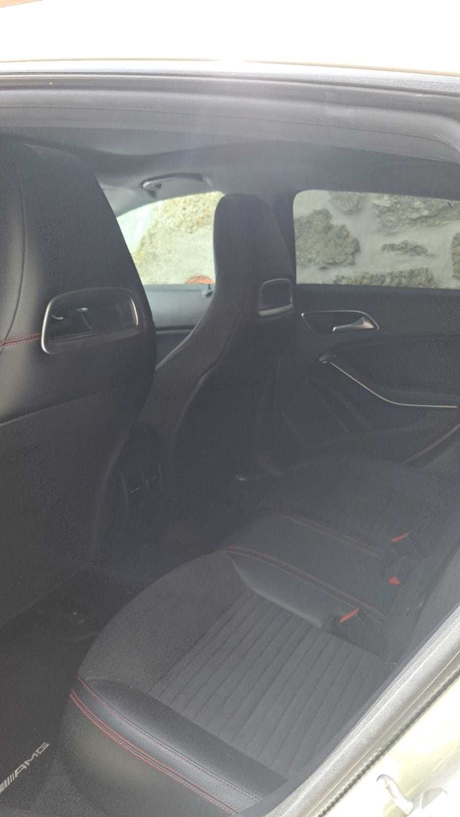 Mercedes-Benz CLA 200D AMG
