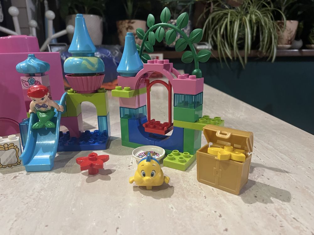 Lego Duplo 10515 Arielka + pudełko + księżnika Elza i Bella