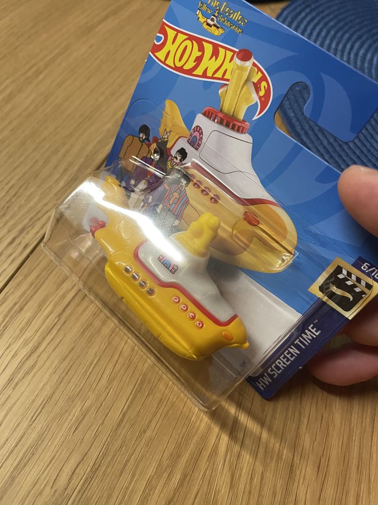 Hot Wheels the Beatles Yellow Submarine Matchbox model