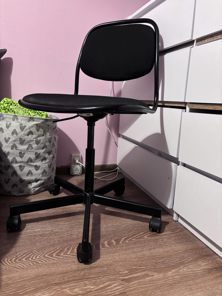 Krzesło obrotowe do biurka ikea