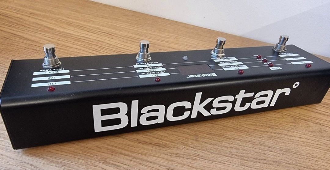 Blackstar:  Silverline Deluxe 100W 1x12 + sterownik podłogowy