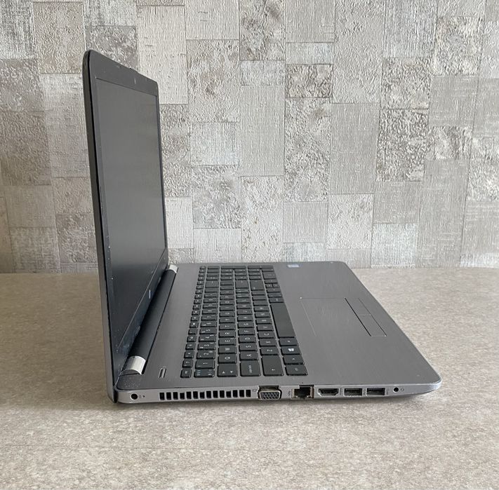 HP 250 G6 15.6" 8/128GB SSD i5-7200/ ідеальний для навчання/ FullHD