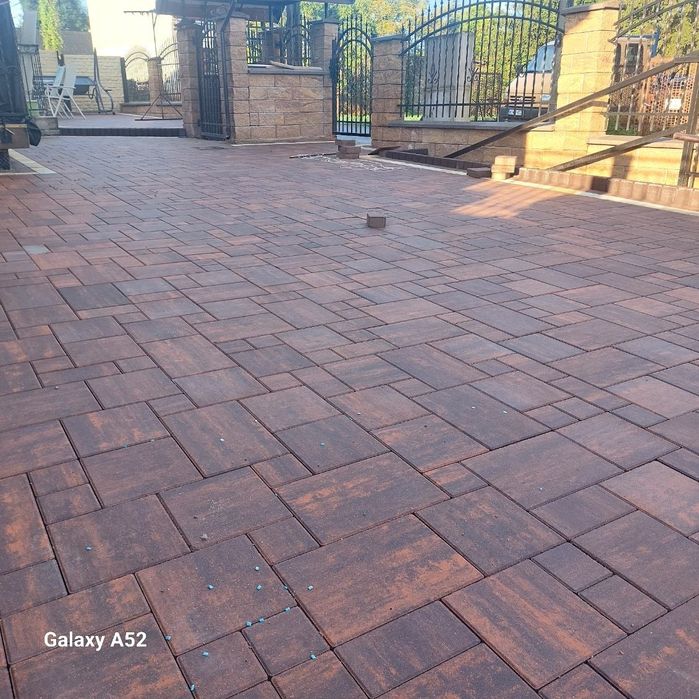 Profesjonalne Ukladanie kostki brukowej