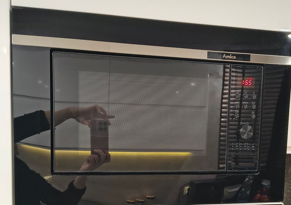 Mikrofalówka do zabudowy Amica