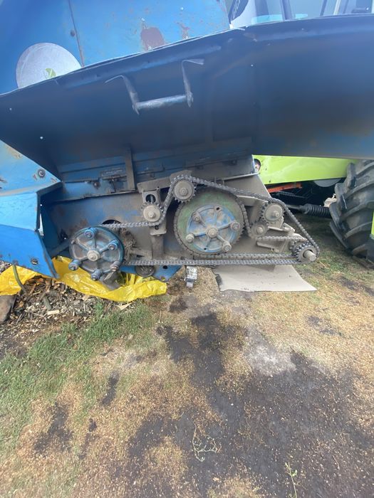 Продам жатку пзс-8 в гарном стані