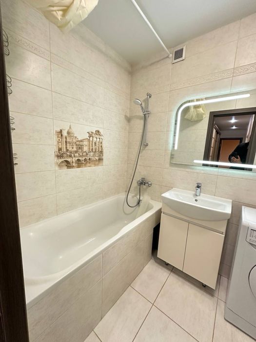 Оренда 2 кім. біля Медуніверситету