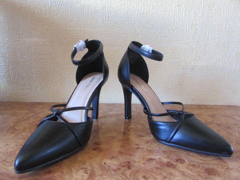 Czółenka ANNA FIELD Roz. 37