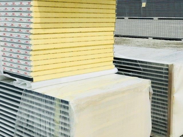Płyty warstwowe Płyta warstwowa obornicka ścienna blacha trapezowa T18