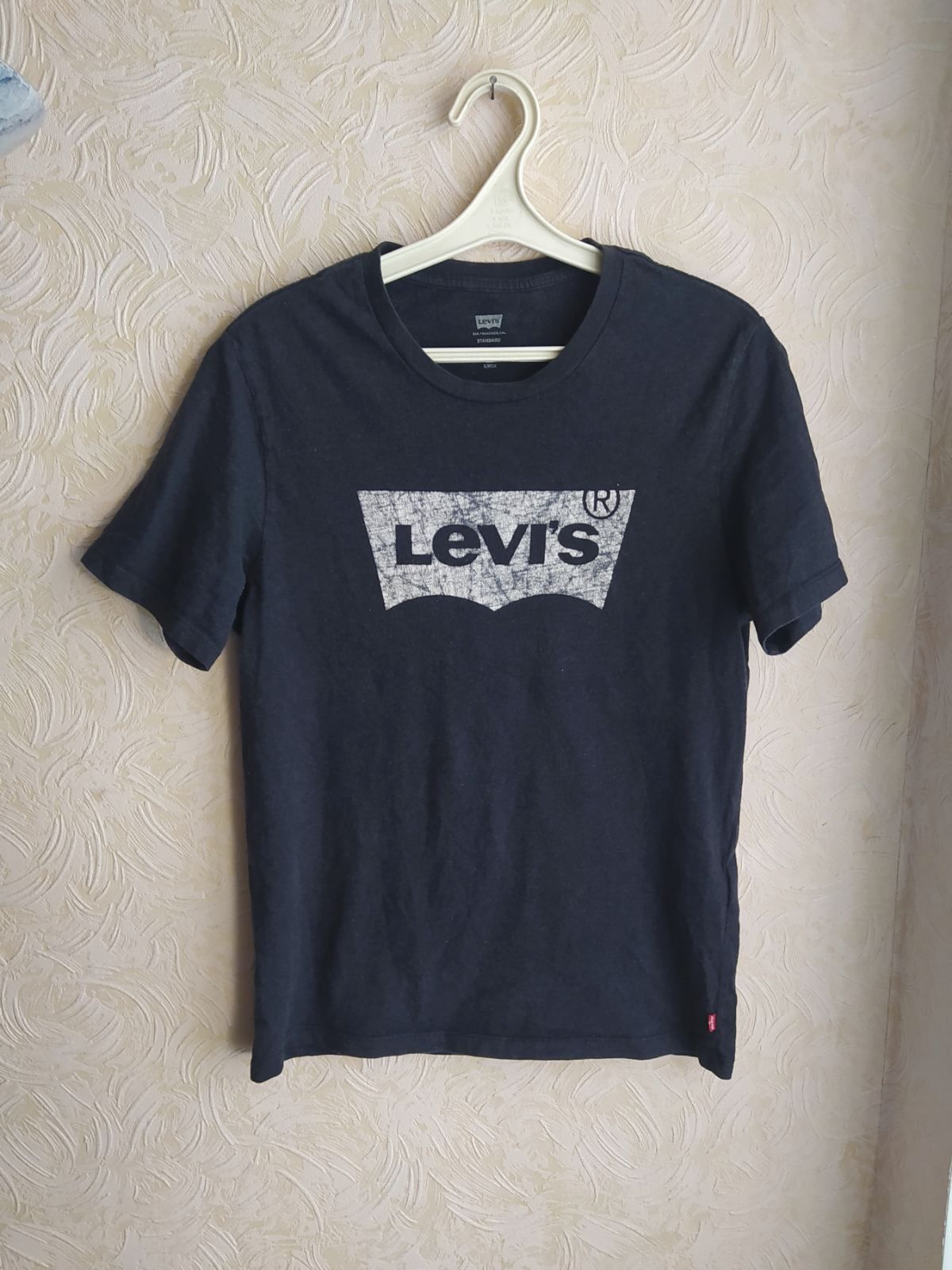 Футболка Levi's Graphic Set-In Neck. Оригинал