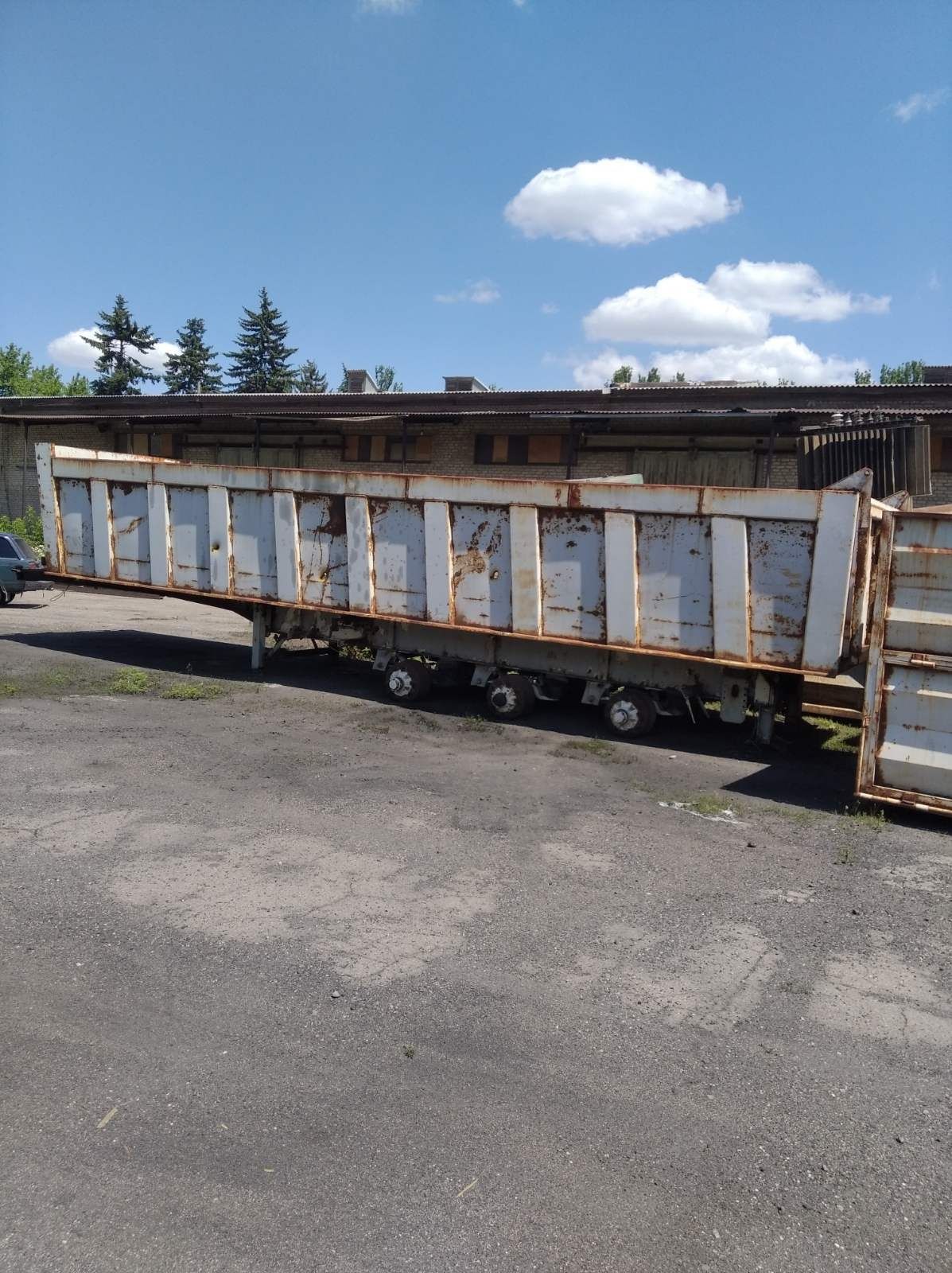 Продам прицеп  40 куб
