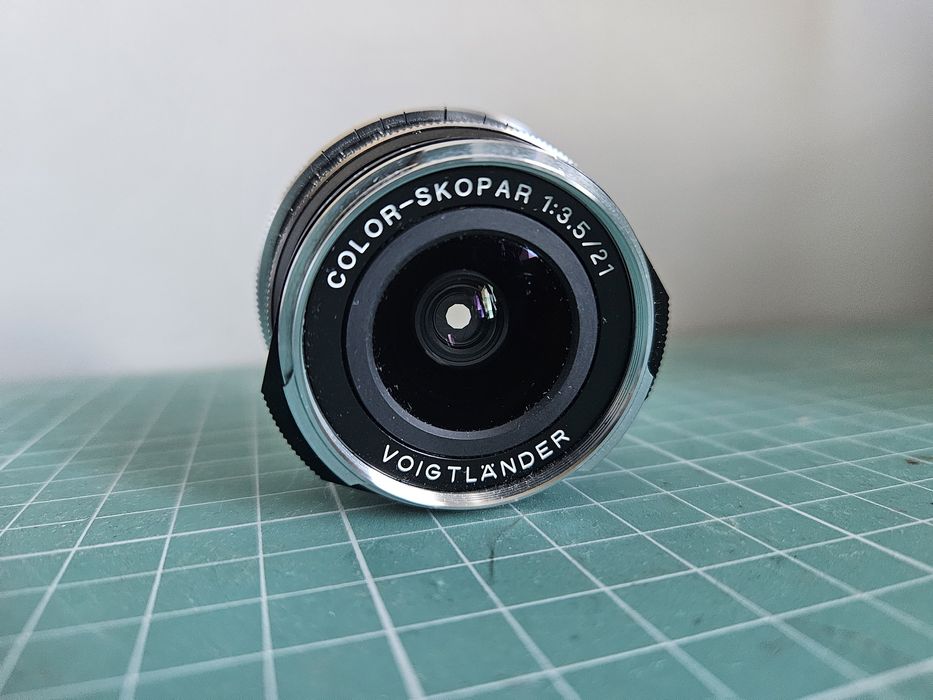 Voigtlander color-skopar 21 mm 3.5 vm leica m sony e