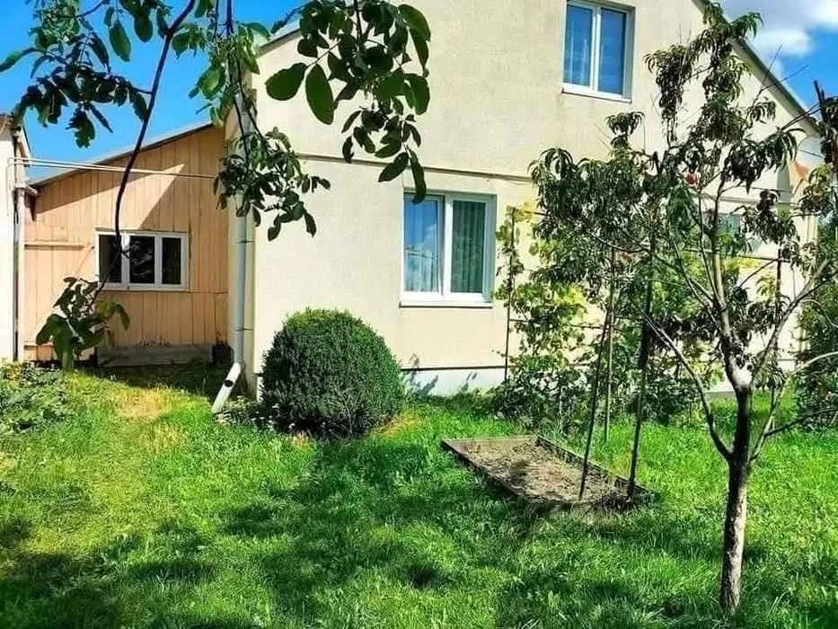 Будинок, нерухомість, житло.