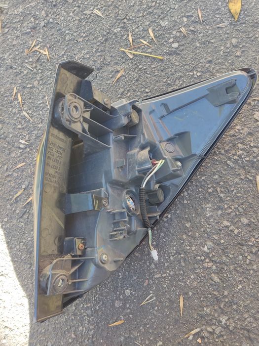 Хонда HRV 2016 року задня ліва фара