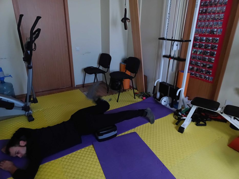 Лікування спини, попереку, суглобів  без операцій (кінезіотерапія)