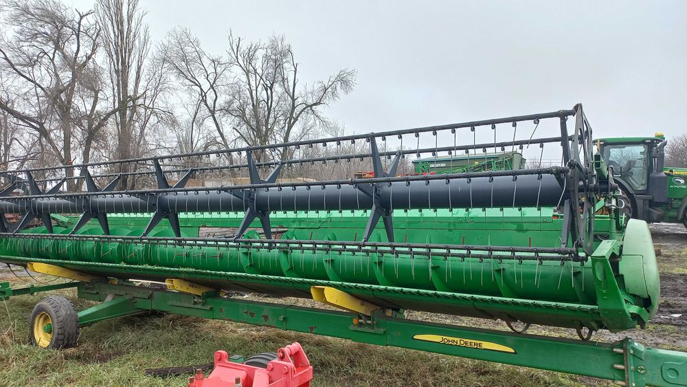 Жатка John Deere 630R