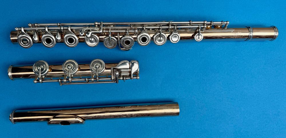 Złoty flet Powell Conservatory Aurumite 9k