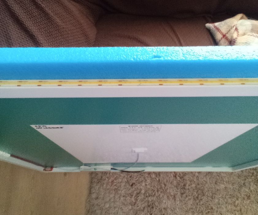 Espelho com LED's e desenbaciador