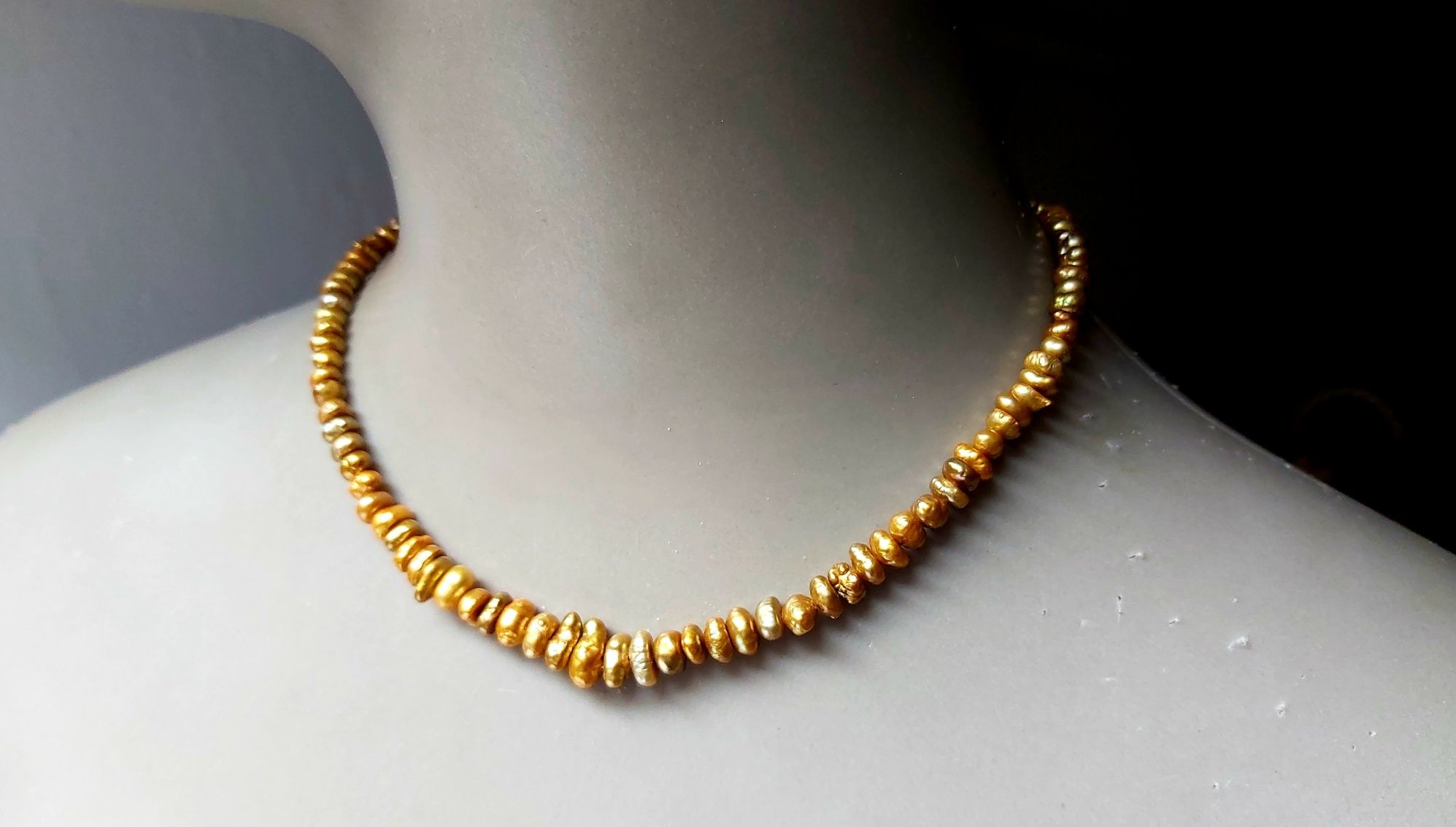 Lśniące złote perły naturalne wyjątkowy naszyjnik