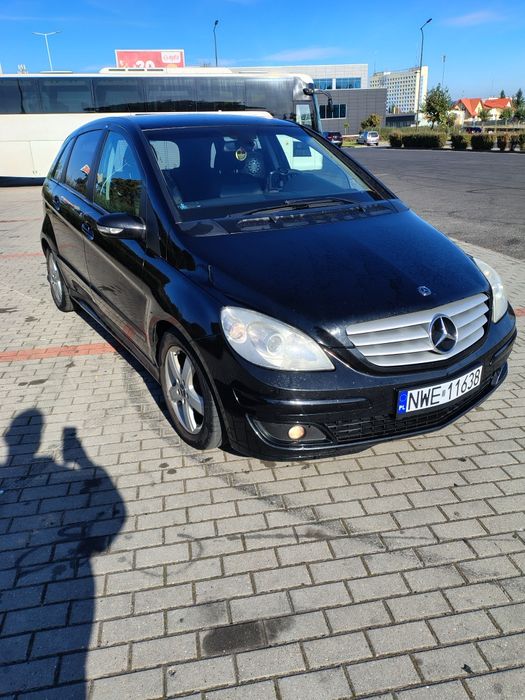 Mercedes Benz B  1.7 LPG , długie opłaty, opony zimowe, zamiana.