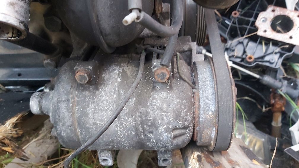 Turbina alternator sprężarka klimatyzacji  passat b5 1.9tdi