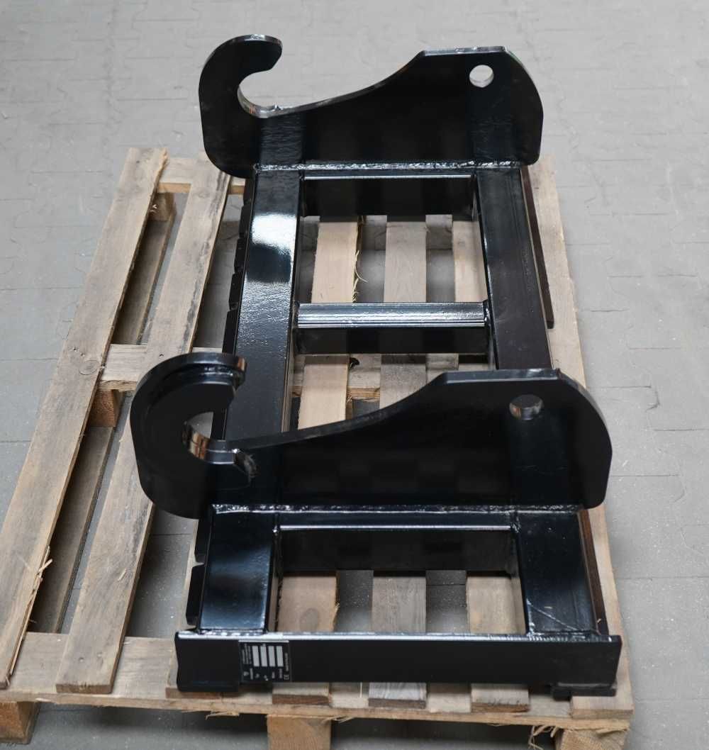 Przejściówka adapter reduktor ramka mocowanie New Holland TH kl. III