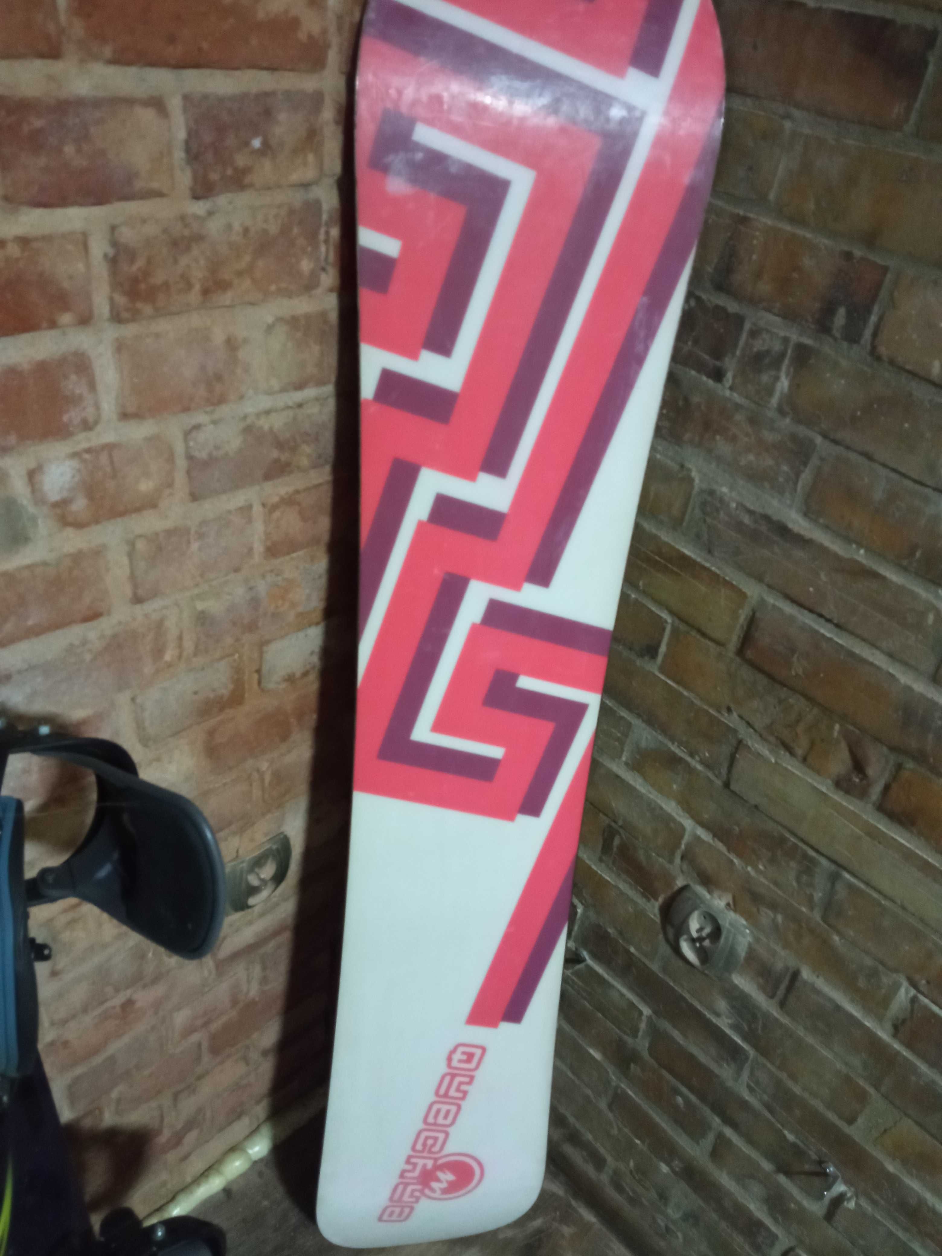 Deska snowboardowa 157cm