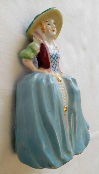 Статуэтка девушка