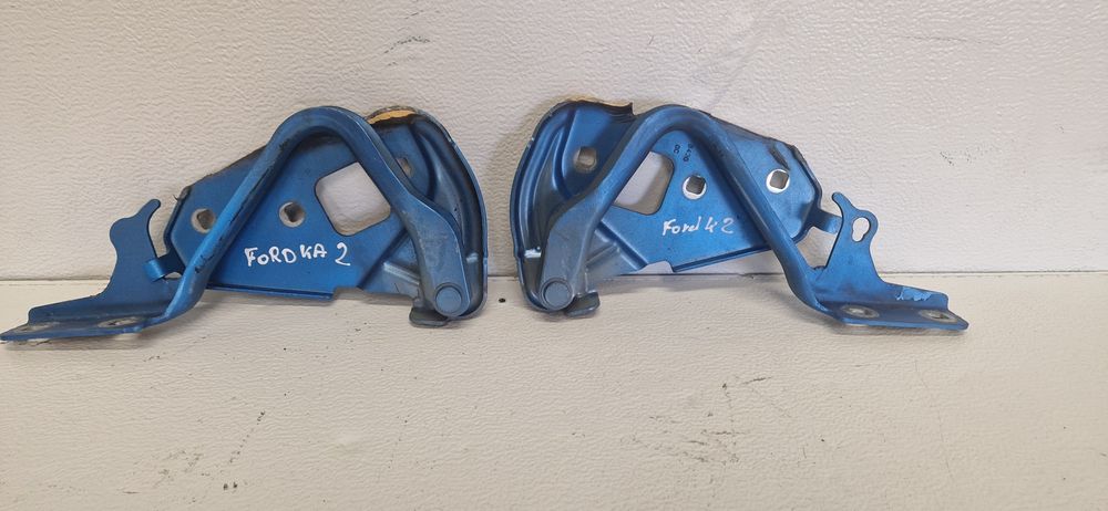 Zawias Maski Prawy Lewy Ford Ka 2 II