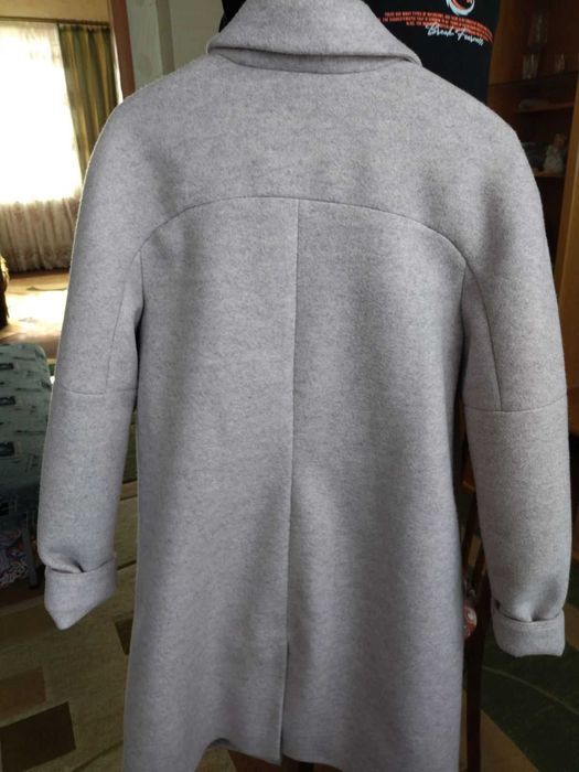 Пальто демісезонне  жіноче