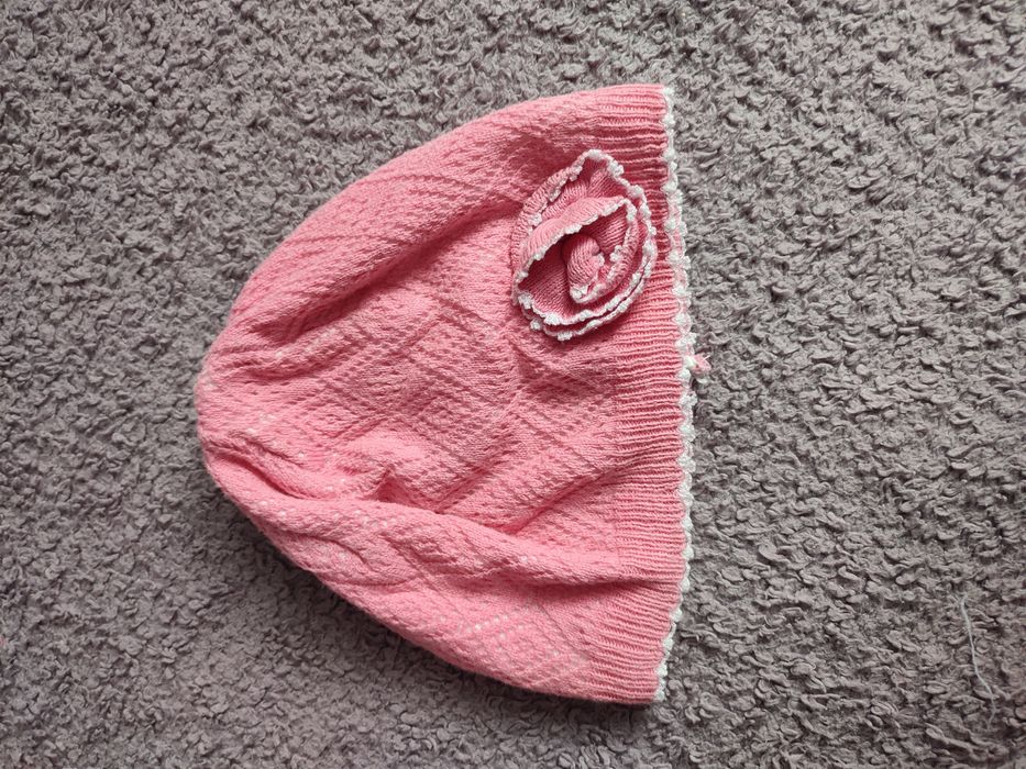 Czapki dla dziewczynki