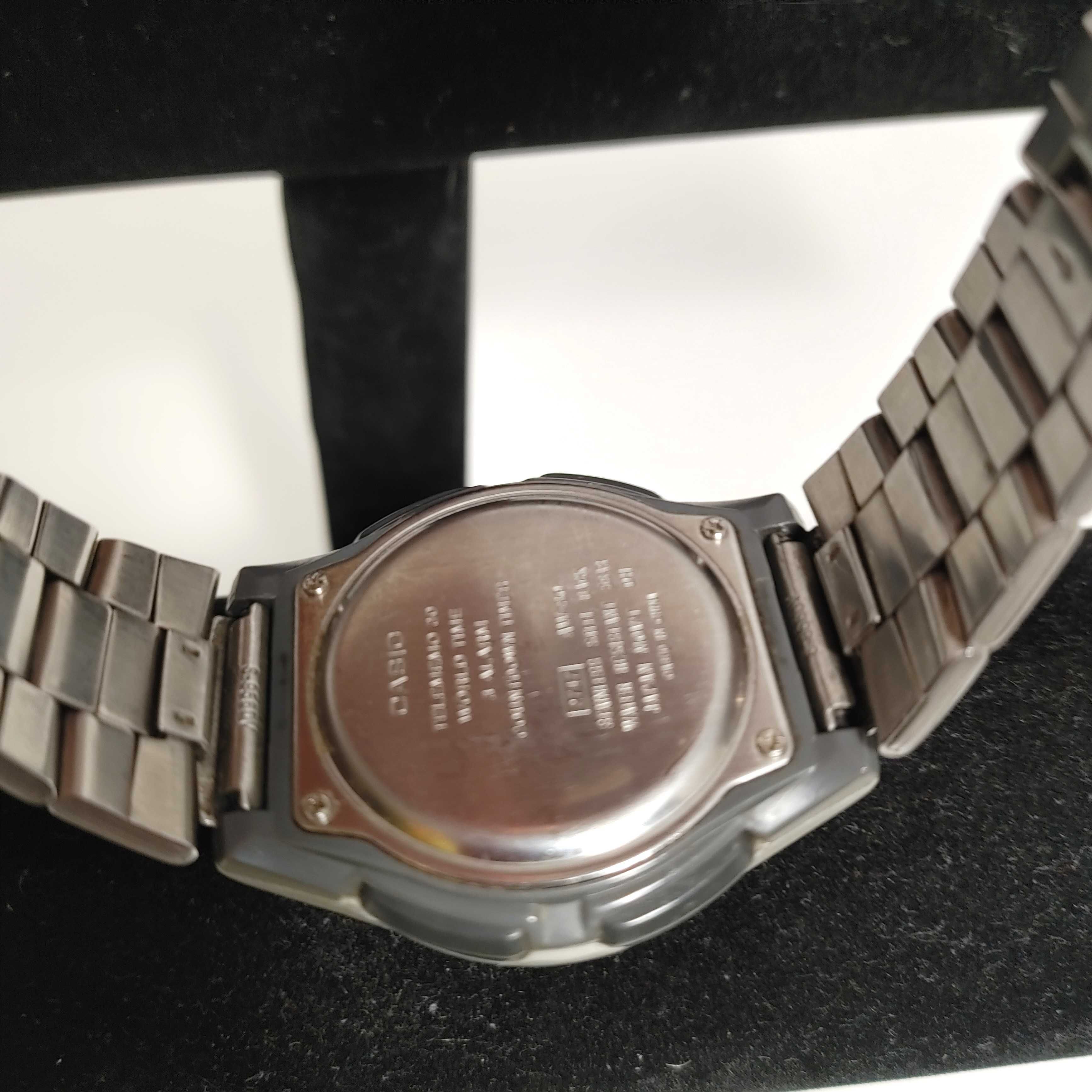 Zegarek naręczny Vintage Casio Iluminator lata 80 - 90 te XX wieku