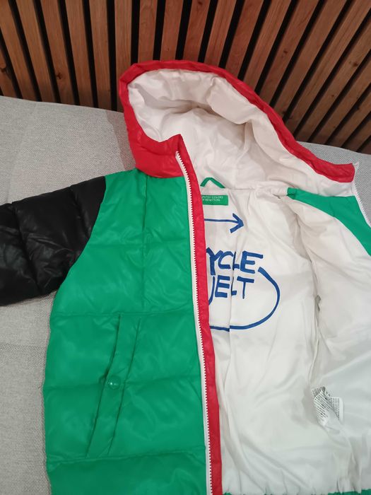 Kurtka zimowa BENETTON rozmiar S-120