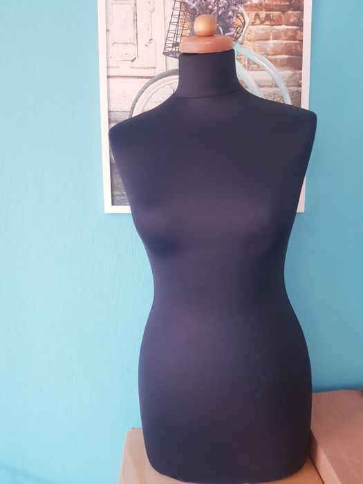 Manekin , wieszak na odzież, krawiecki  długość 74cm