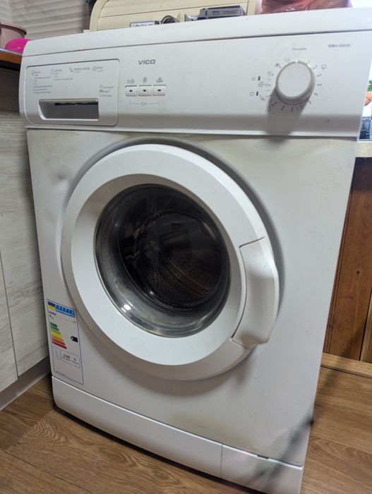 Продам пральну машинку на запчастини