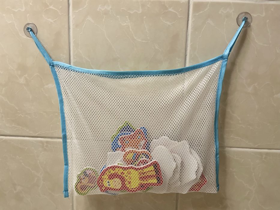 Дитячі іграшки для ванни