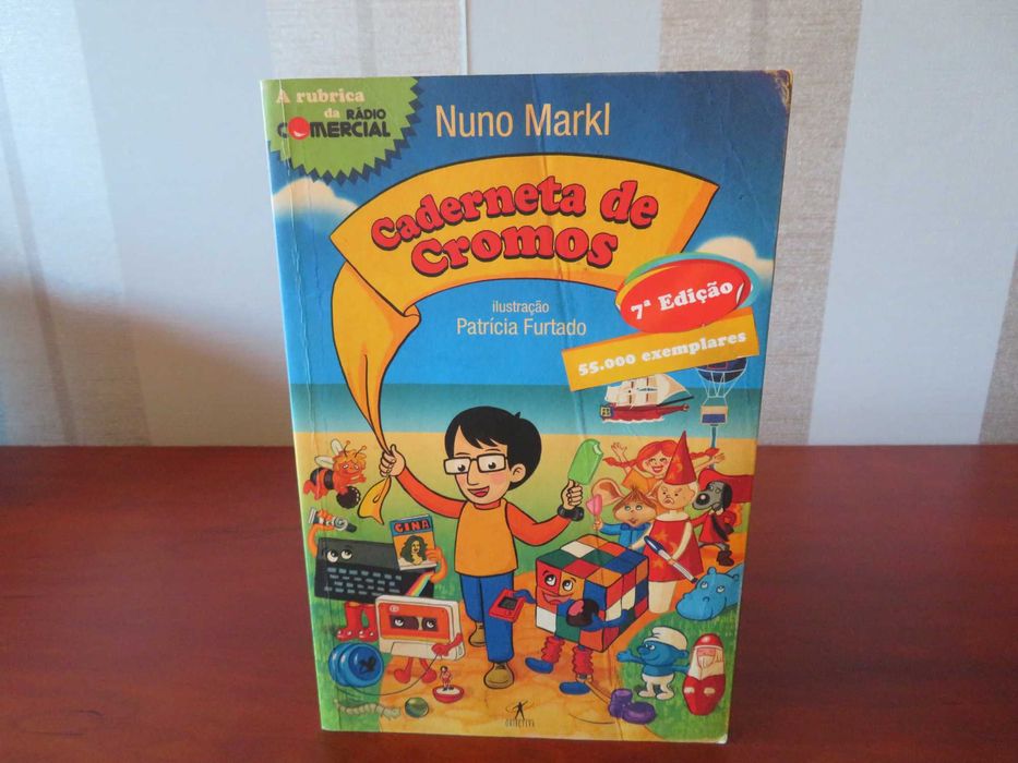 Livros: Space Travelling,People Who Changed The World,Caderneta Cromos