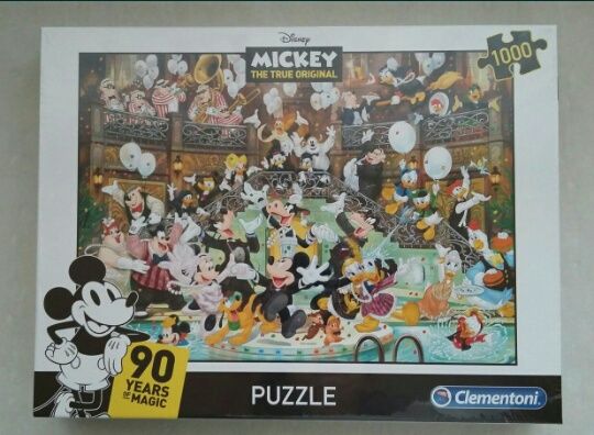 Clementoni Puzzle 1000 elementów 90 years of magic Disney Mickey