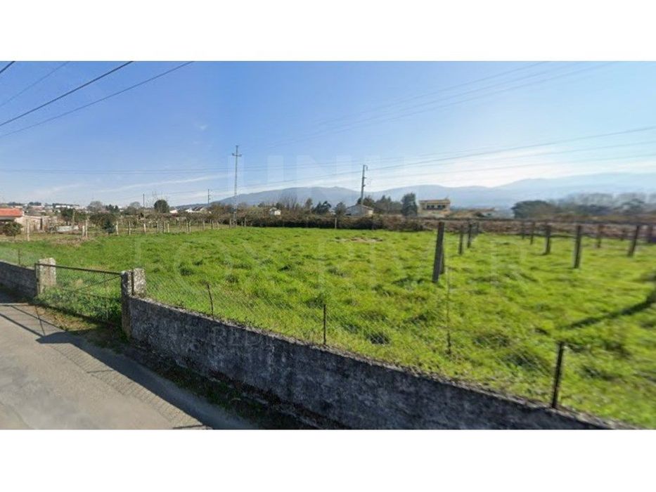 Terreno para Construção - Cristelo Côvo, Valença