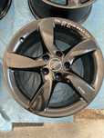 506 Felgi Aluminiowe AUDI R 17 5x112 otwór 66,6 Bardzo Ładne Czarne