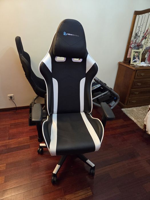 Cadeira gaming Newskill
