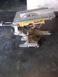 Máquina de corte dewalt