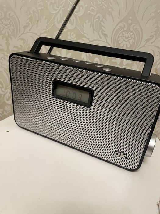 Радіоприймач радіо FM Radio