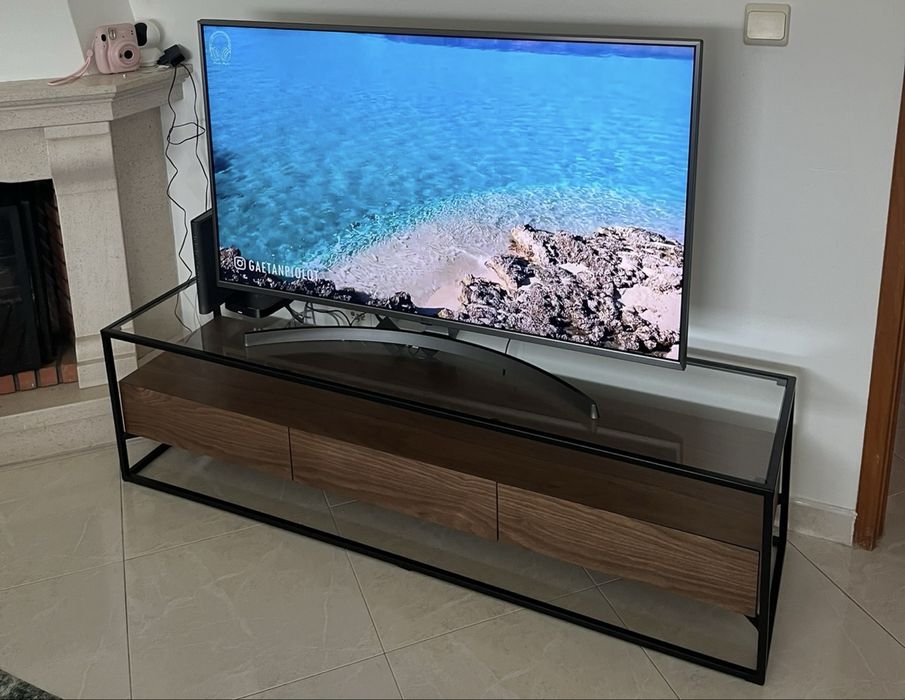 Hack tv Area store HARTLEY