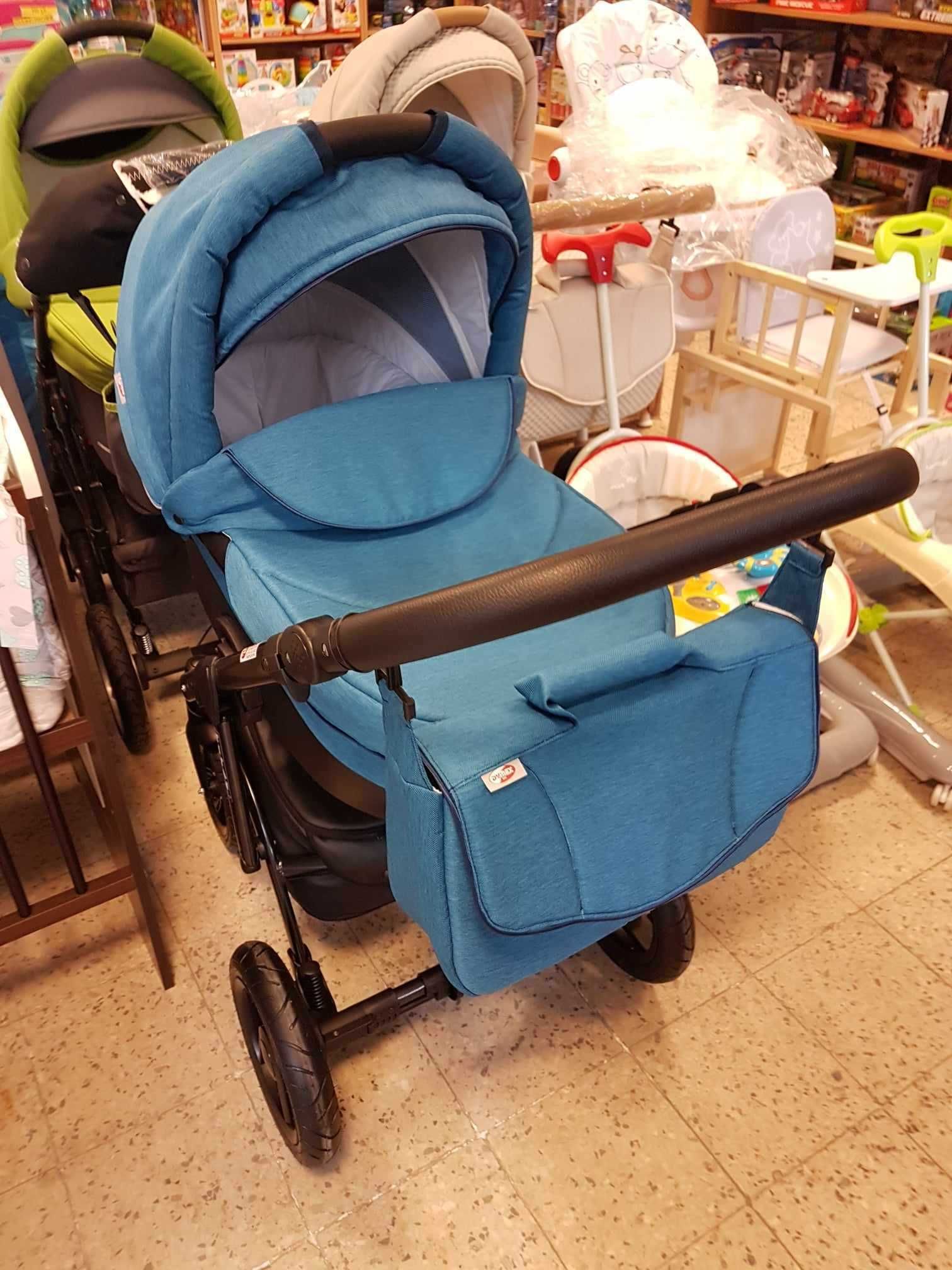 Wózek 3 w 1. Kolor niebieski