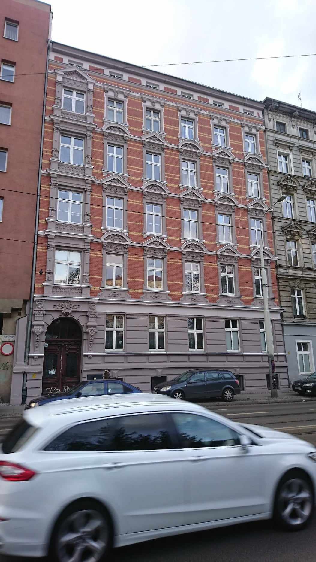 Mieszkanie  2 pokojowe - 66,69 m Wroclaw- Sródmiescie ul. Trzebnicka