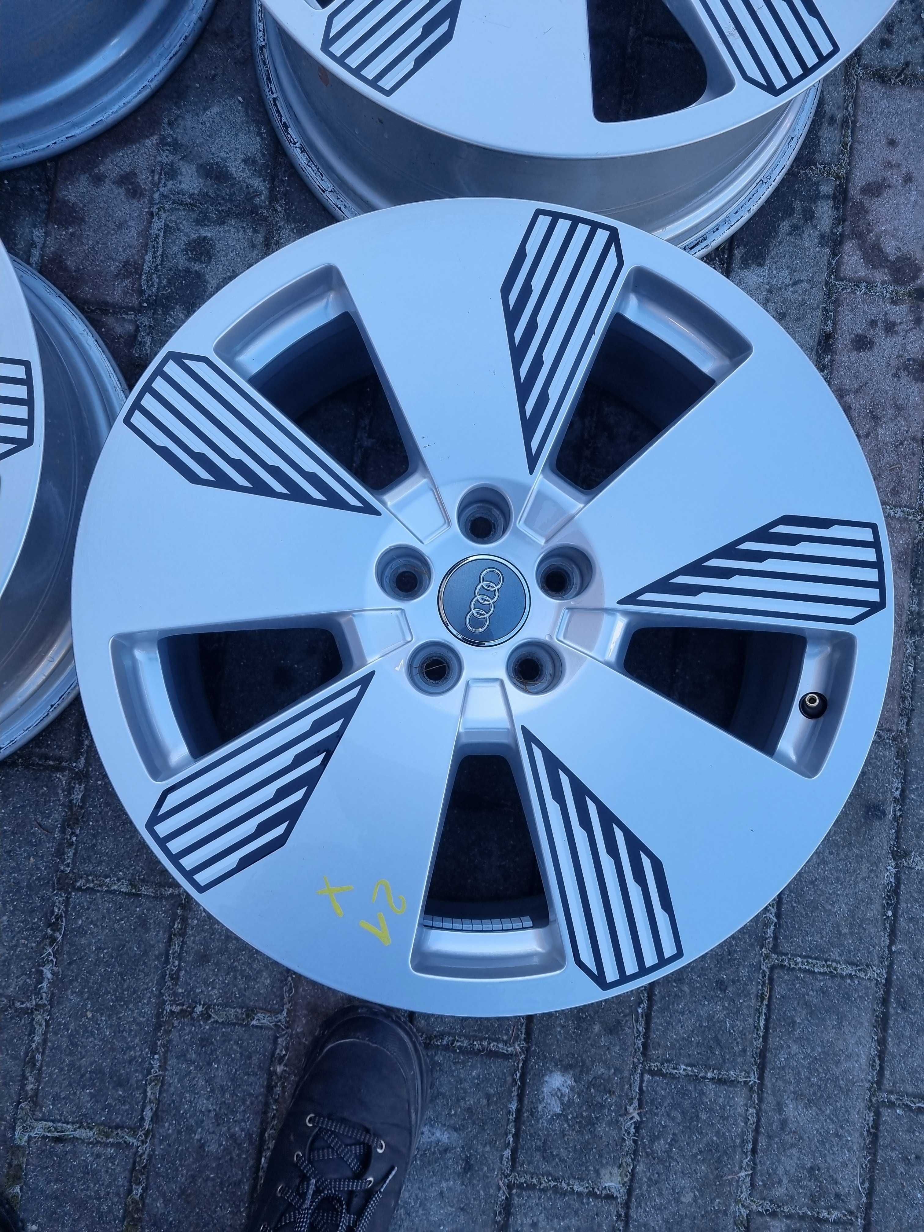 Oryginalne Alufelgi AUDI 19" 5x112 ET 34