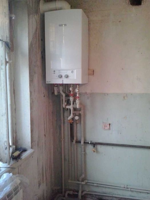 сантехник, сварщик установка твердотоп котлов отопление(под самотёк)