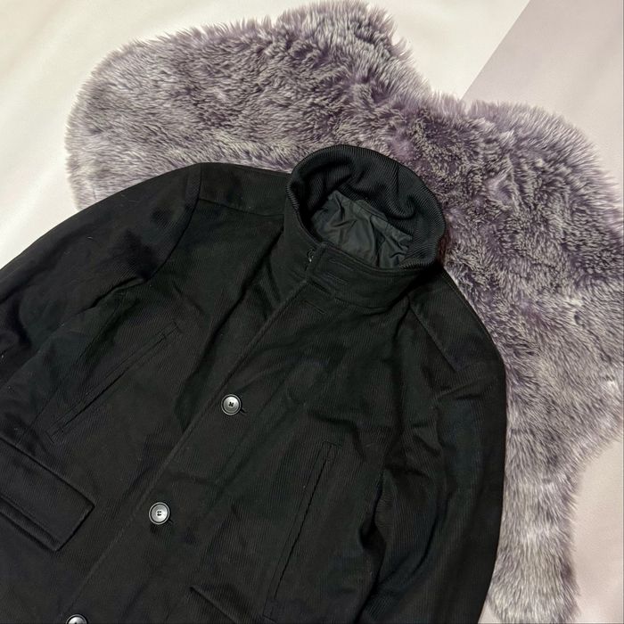 Зимова куртка пальто Hugo Boss М розмір 00184