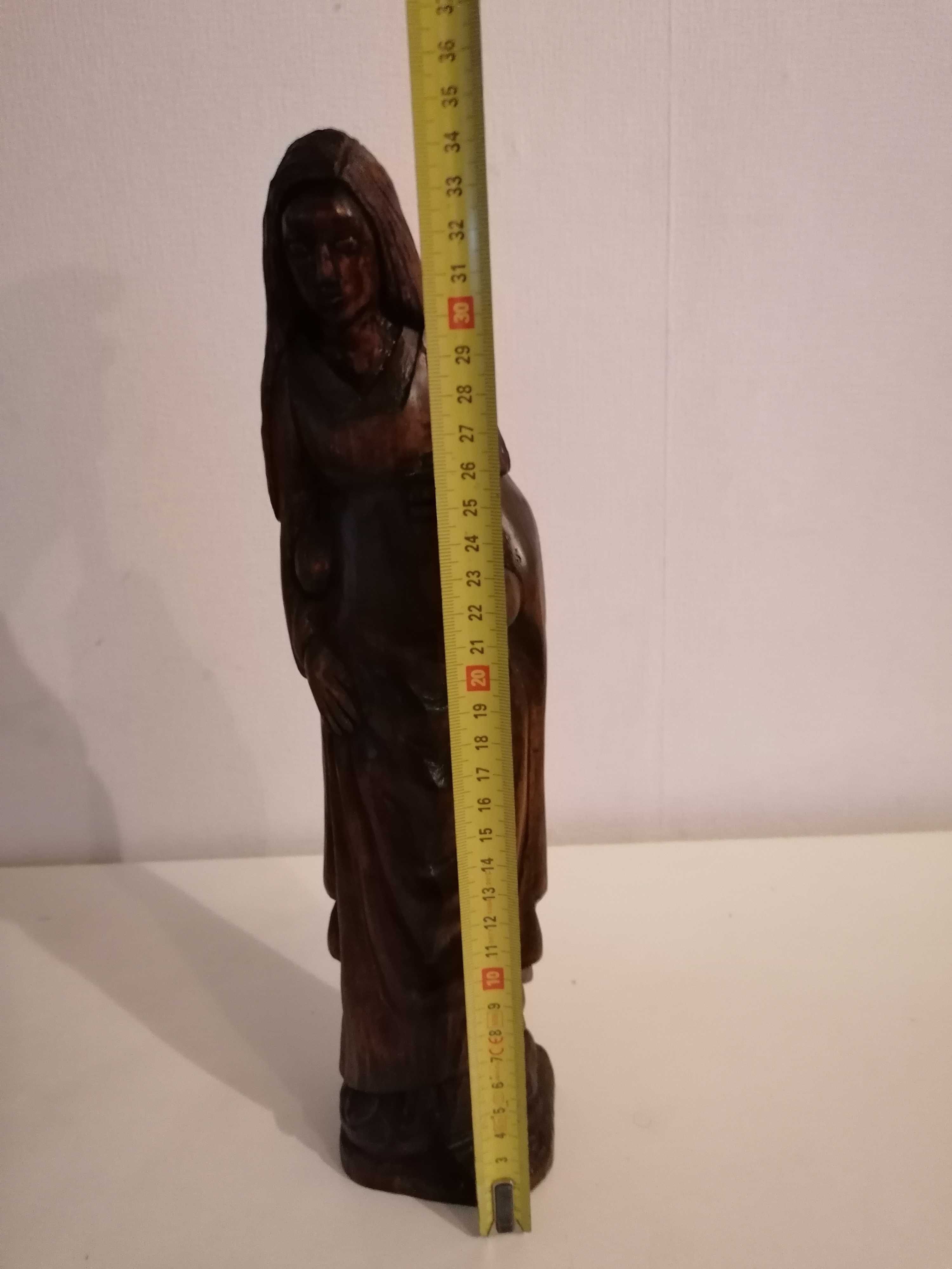 Stara oryginalna ręcznie wykonana drewniana figurka Matki Boskiej