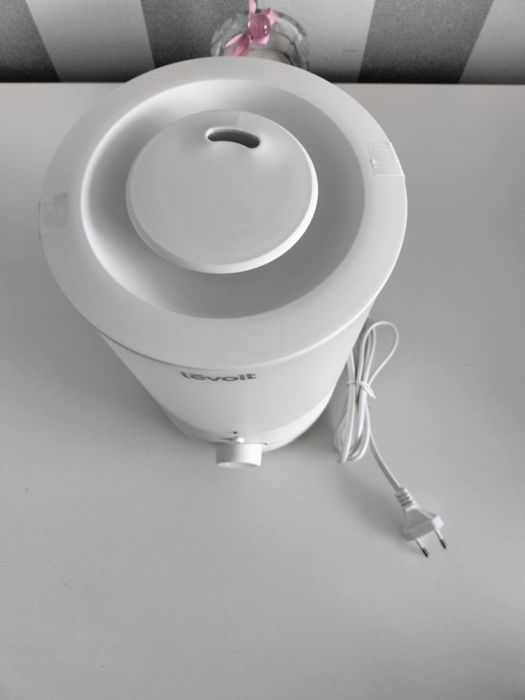 Levoit Dual 150 — nawilżacz powietrza ultradźwiękowy o mocy 25 W